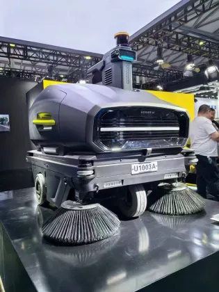 Hottest Sale Smart Sweeping Robot Model GE-AI300