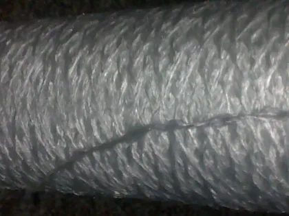 Fiberglass yarn