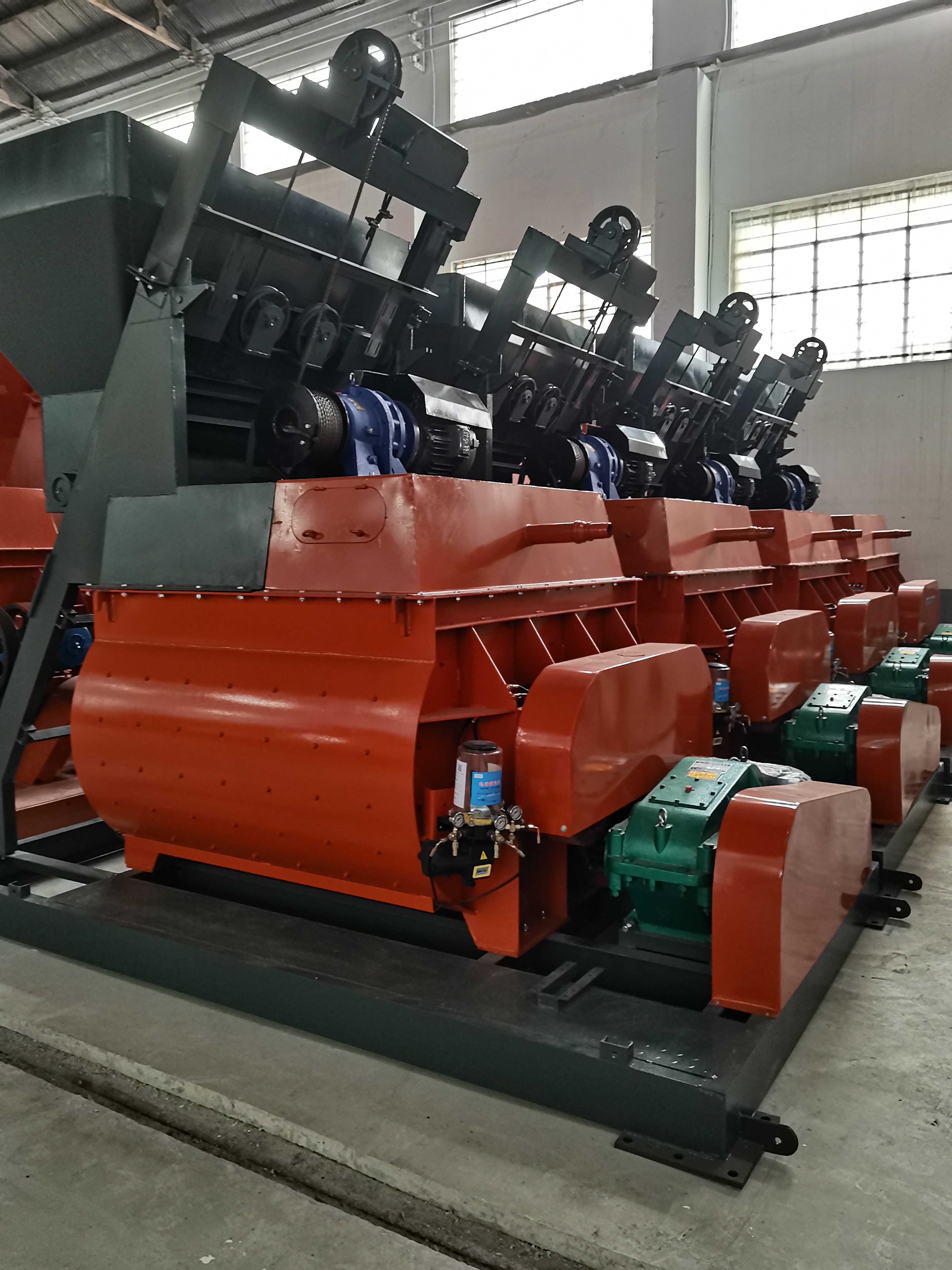 Betonmischer (2) concrete mixer (2)