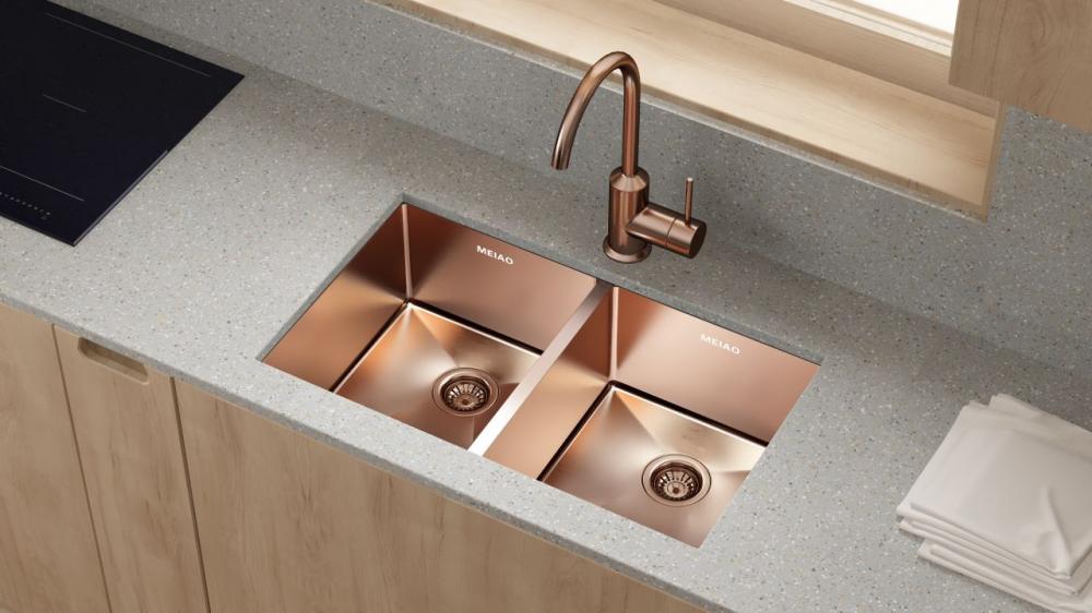 Double Bowl Farmhouse Sink