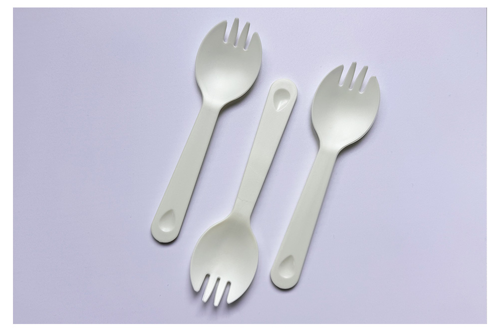 Plastic Cutlery05-x