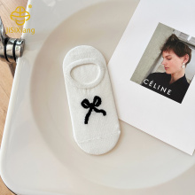 얕은 입 안티 슬립 보이지 않는 실리콘 양말