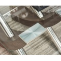 Mesa de café de vidrio con base de acero inoxidable