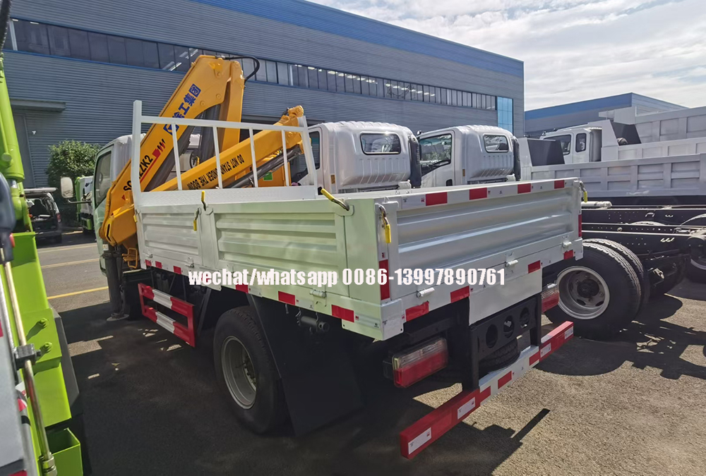 Articulated Crane Truck5 Jpg