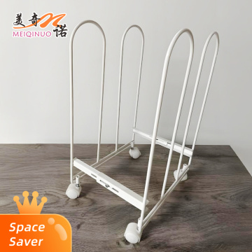 Moldura de papel ondulado escalável com revestimento em spray branco