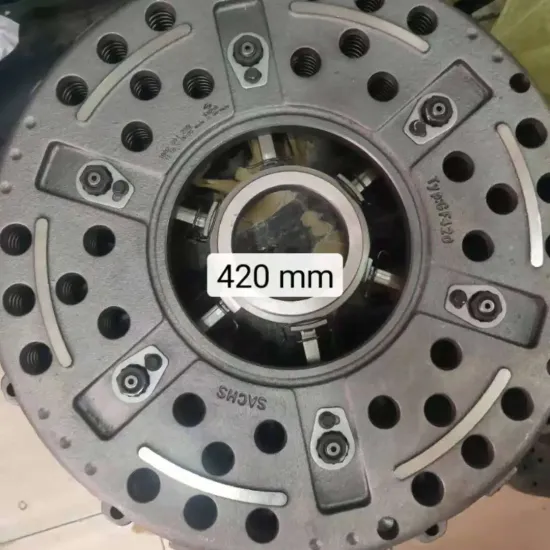 Truck Parts Transmission System - Clutch Cover & Pressure Plate 1882342134 (420mm)