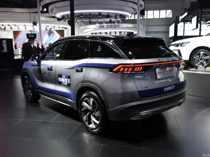 New 5 Seats Baic Beijing X7 PHEV - Affordable Chinese Plug-in Hybrid SUV
