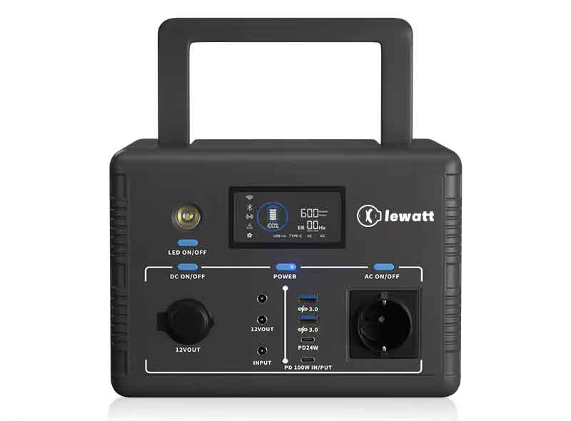 600W portable solar generator