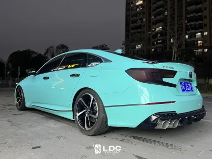 Glossy Tiffany Blue Car Wrap