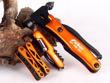 Outdoor Tool Sets as Yth-01