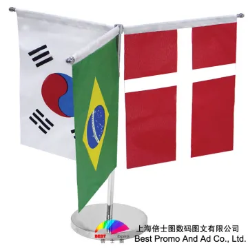 table flags with flagpole