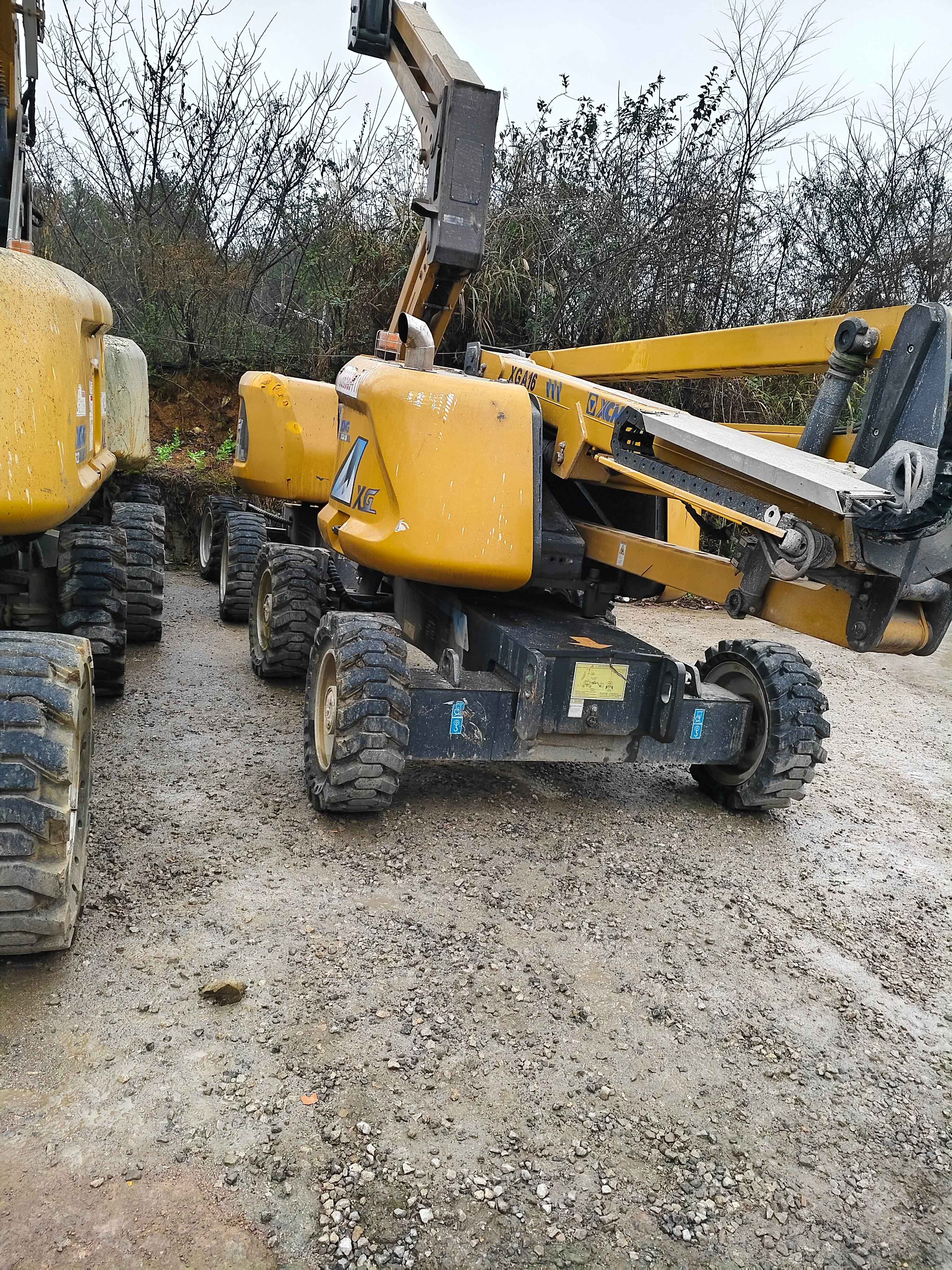 can-you-use-a-boom-lift-on-uneven-ground can-you-use-a-boom-lift-on-uneven-ground