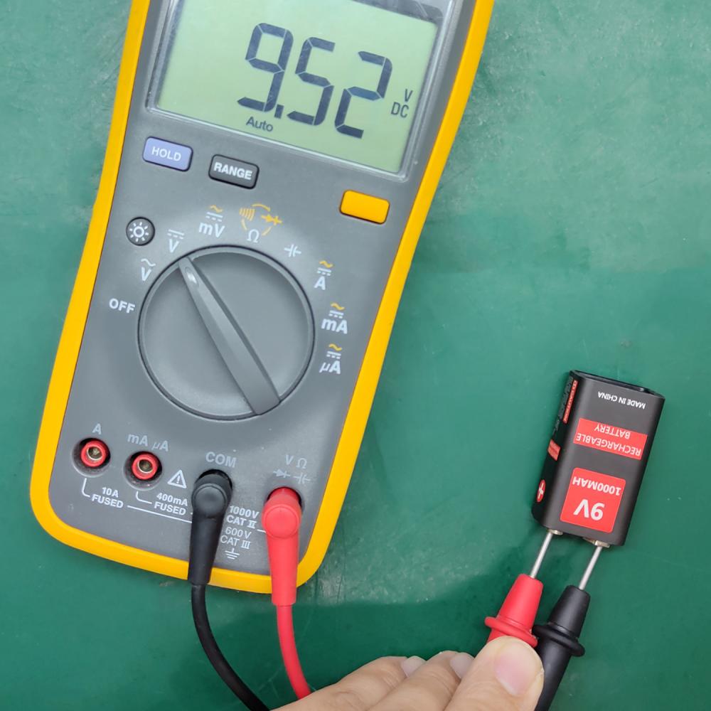 rechargeable lithium battery