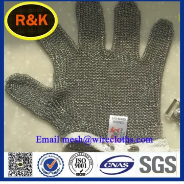 Stainless steel meat cutting gloves