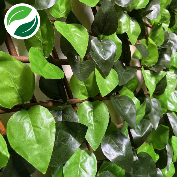 Simulated expansion joint mixed with peach leaves