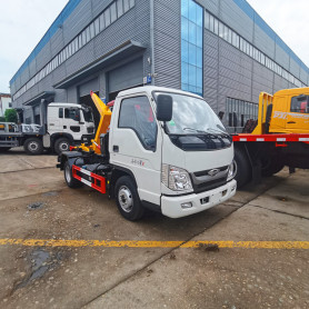 FOTON small hook lift garbage truck