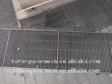 High quality anti-slip steel grating water drainage steel grating