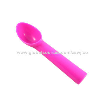 Plastic Ice Cream Spoon, Easy to Use and Clean