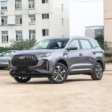 2024 Chery Tiggo 7 Plus SUV hybride à essence / essence - bon marché et stable
