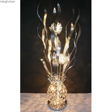 Modern aluminum craft table lamp