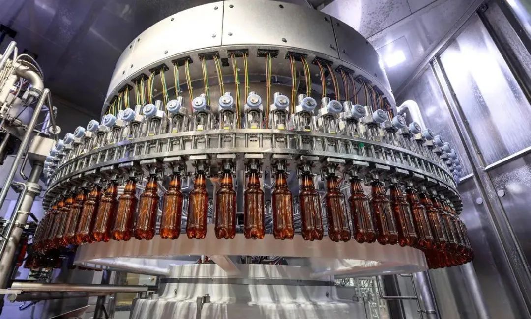 آله التعبئة filling machine