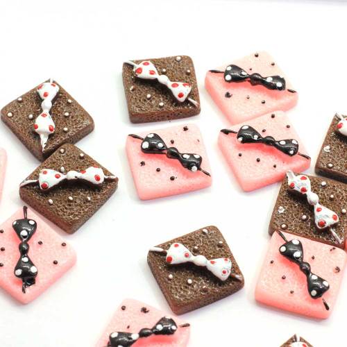 2019 Neue Kawaii Flatback Candy Resin Cabochons - 19 mm süße Schokolade Erdbeer Sweet Dessert Candy Resin Flatback Cabochons