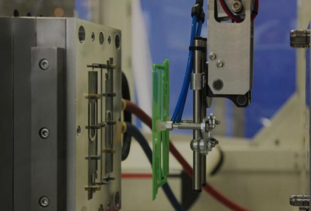 PEEK PEI PPS injection mold 3