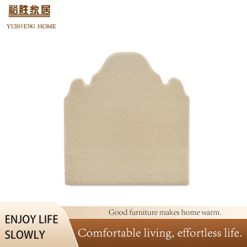 Cama estofada elegante com cabeceira moderna