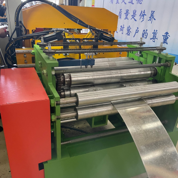 Z Adjustable Metal Purlin Rolling Machine