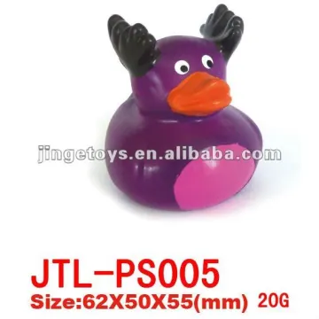 Squirt rubber duck bath toy