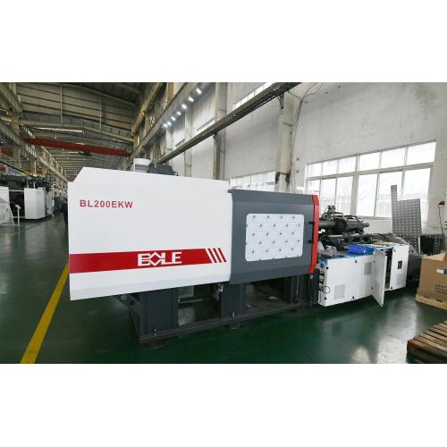 200T plastic injection molding machine part machining stable