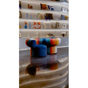 Elegante sofá curvo de arco iris