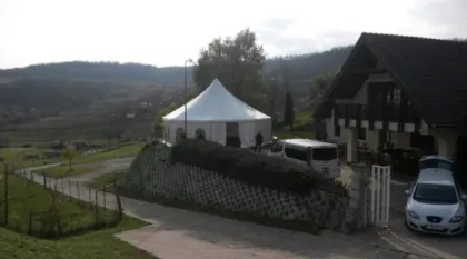 200 People jv & a party rental supplies with great price