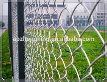 Galvanized Chain link mesh fence