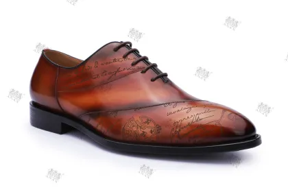 New Style Handmade Cowhide Embossed Casual Shoes