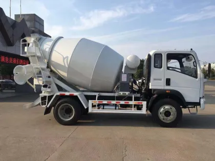 New HOWO Concrete Mixer for Construction