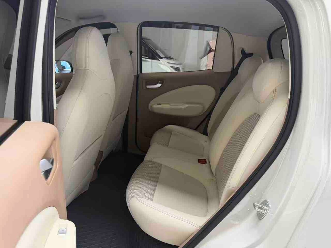 Wuling Hongguang MINIEV 205km/h