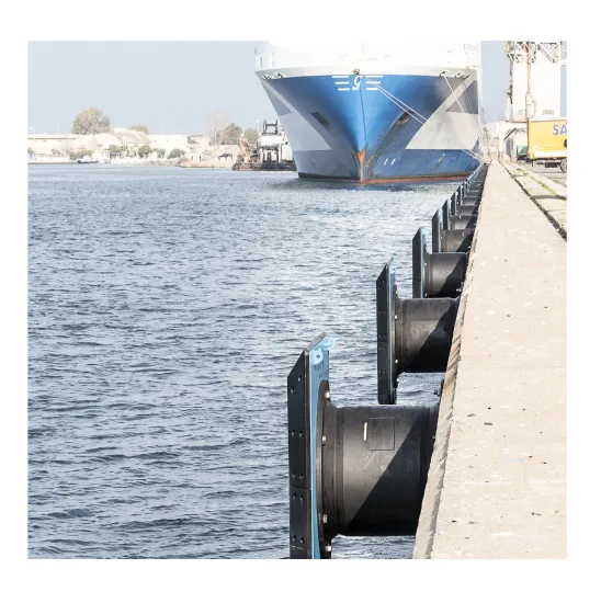 High Energy Absorption SC Type Rubber Fender with UHMW-PE Frontal Panel