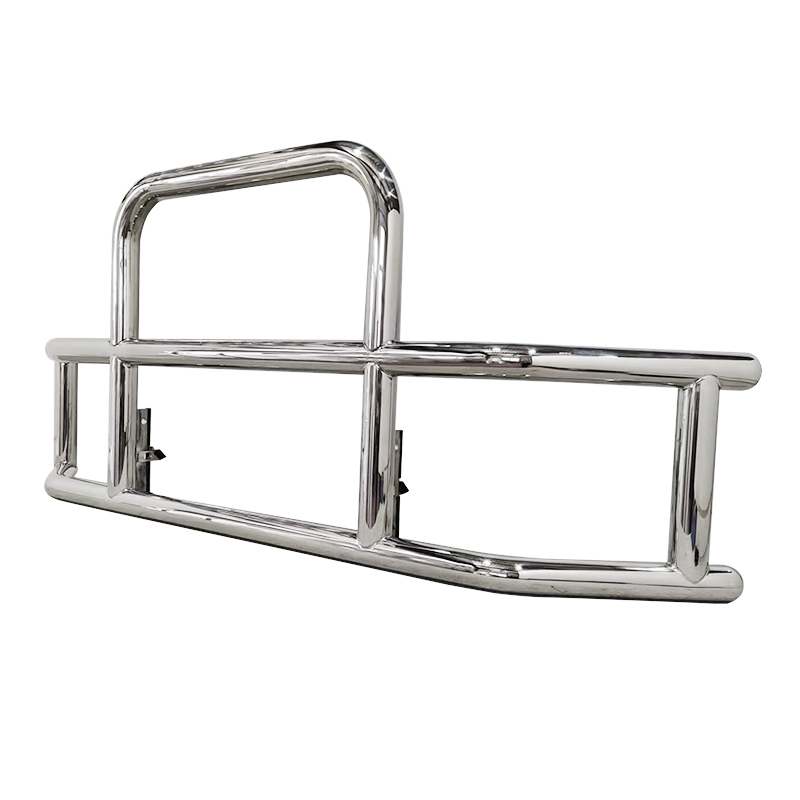 Custom American Truck Deer Guard for Mack Pinnacle