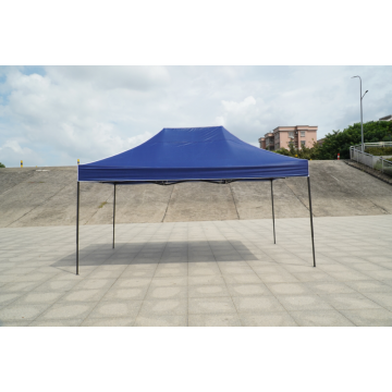 Grote prieel tent met ijzeren frame