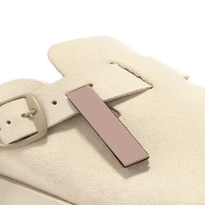 Comfortable Women's Flat Sandals by Birkenstock