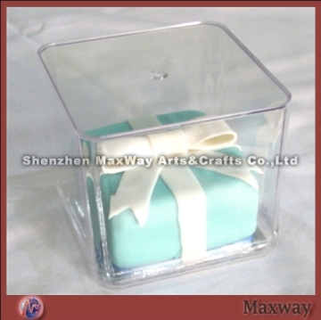 Clear lucite/acrylic mooncake box