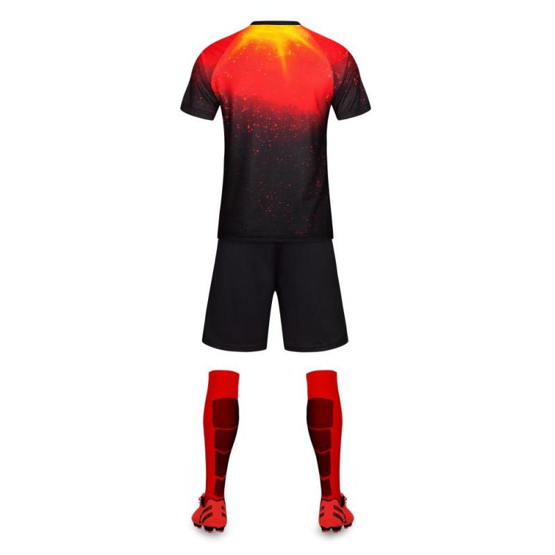 Red top soccer uniform for match training set