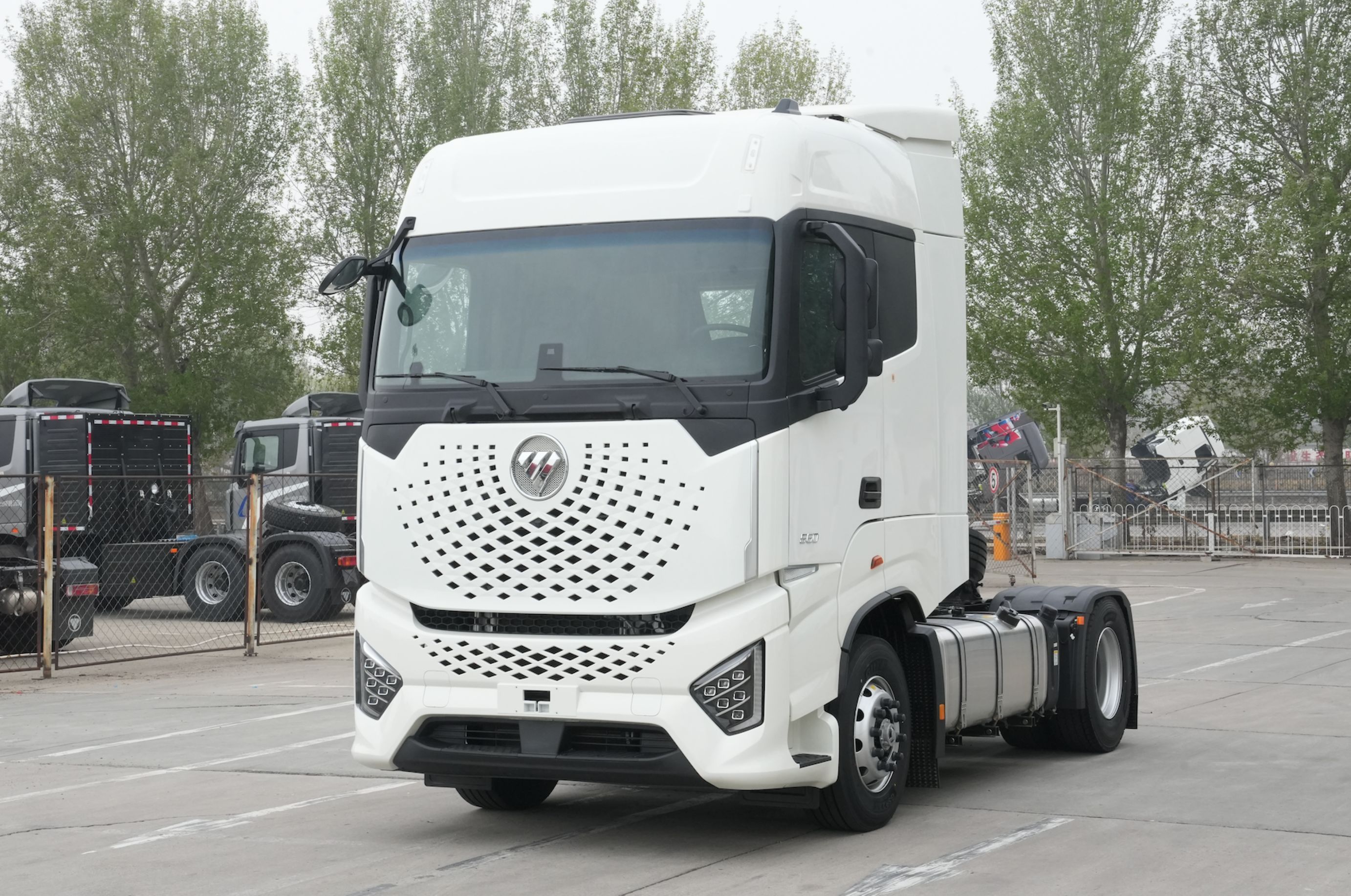 Industrial Wrecker Designed for Heavy Trucks