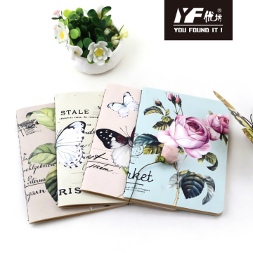 As borboletas personalizadas são loucas por flores, estilo 64k, diário de papel de costura único de costura único