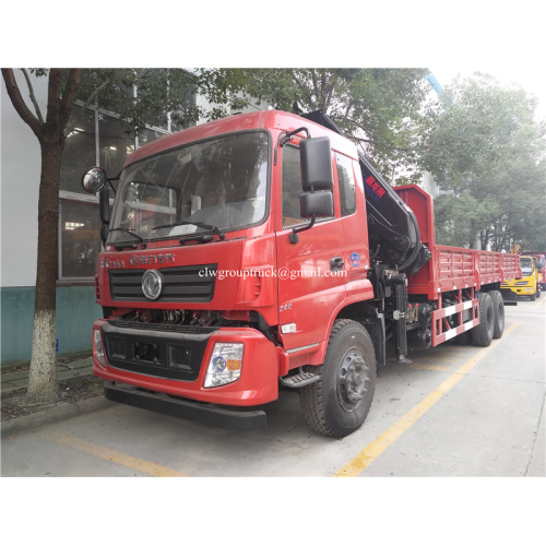 Grue sur camion Dongfeng avec bras replié