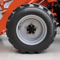 400kg Mini Elektrikli Lastik Tekerlekli Yükleyici Joystick Kontrolü