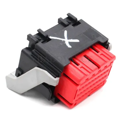 TE Connectivity Automotive Multilock 40 Pin Sealed Connector For Ford