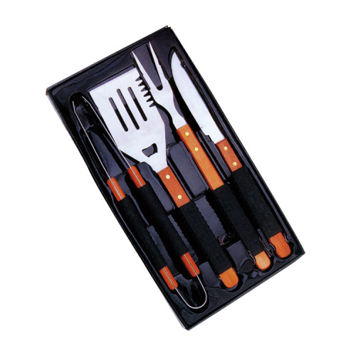 4pcs wooden handle barbecue accessories