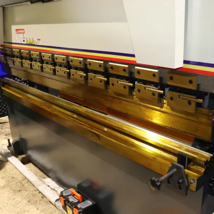 Hoston Hydraulic Press Brake/Nc Press Brake Machine